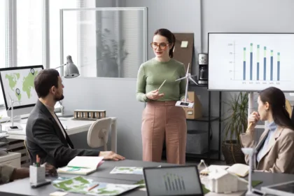 PeFBxAXF researchers looking alternative energy souces