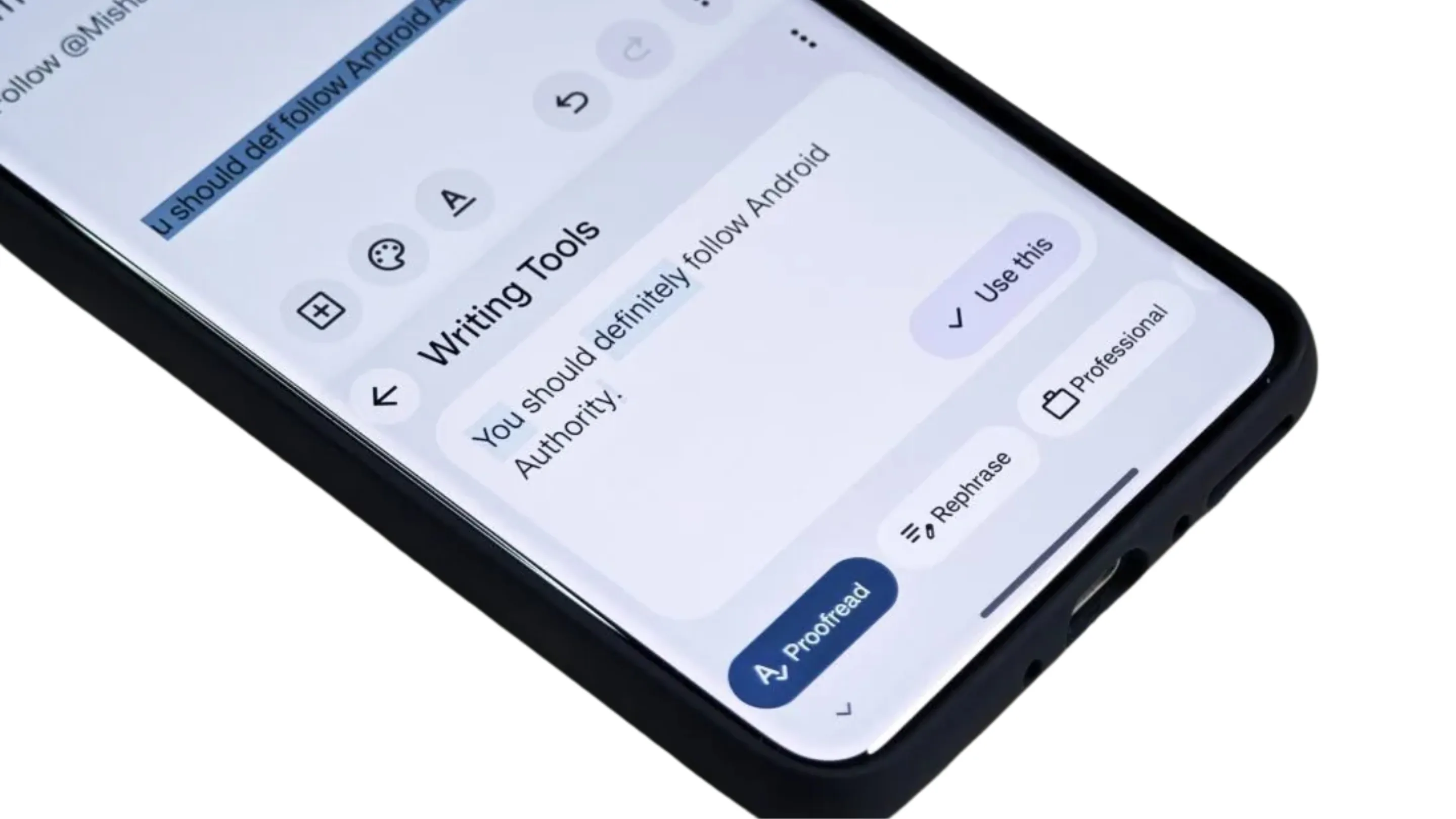 Novos recursos do Gboard usarão IA para ler sua tela