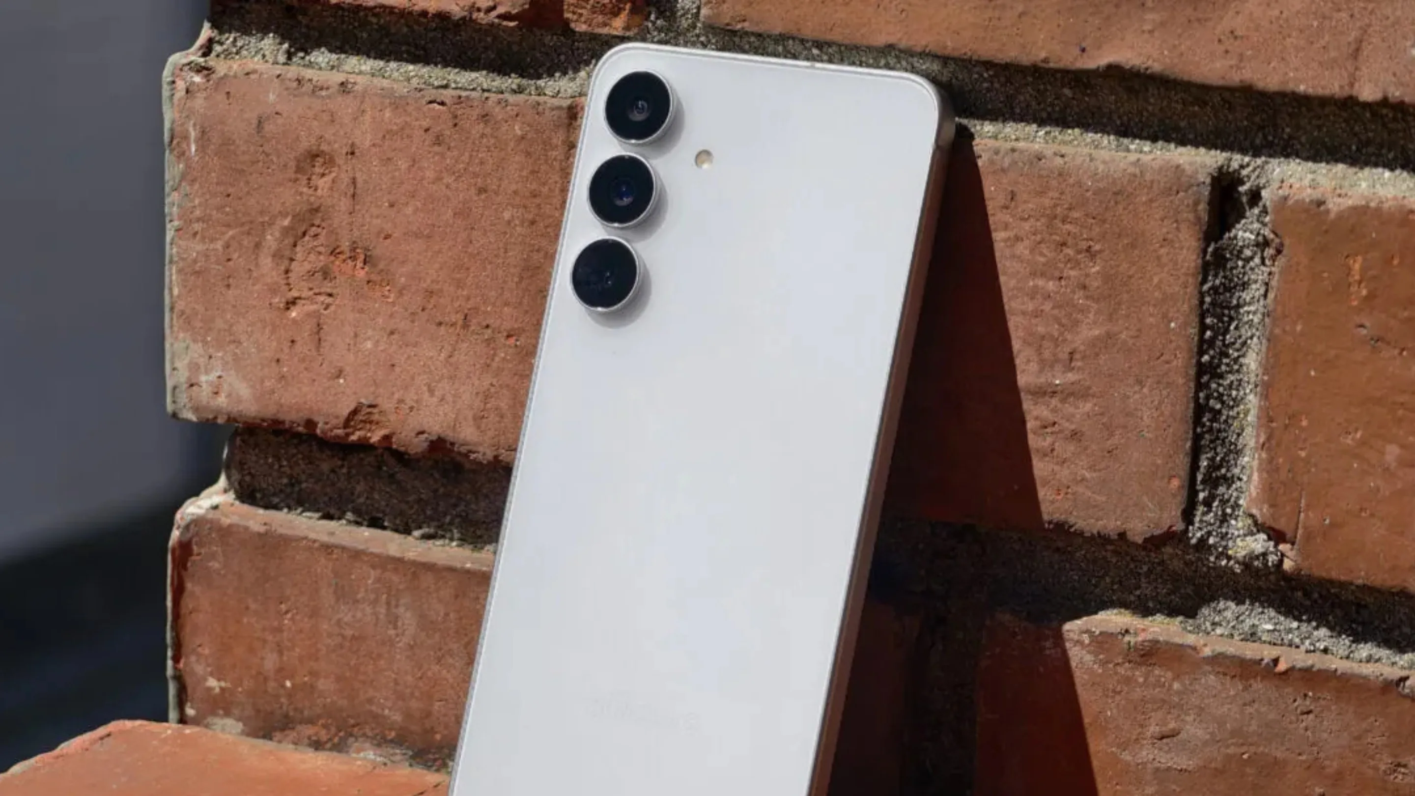 KqqkHz4I s26 fe exynos 2500 rumores