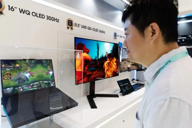 9Pg2be7A painel oled 300hz laptops 2