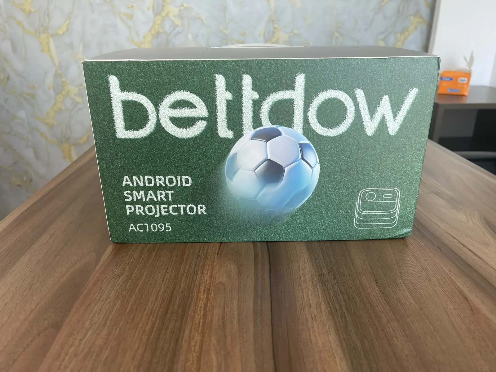 Bettdow AC1095: o projetor portátil que une som de cinema, automação inteligente e Google TV 2 nltZSmJb 2ce0 487d 9a47 88d6fd25680e